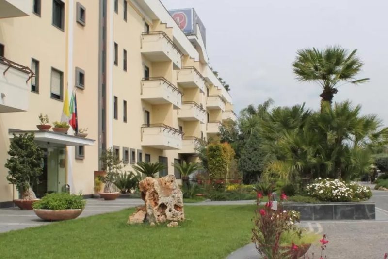 Abalon Pompei Resort in Pompei