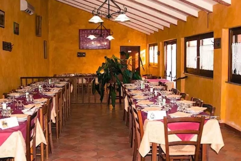 Agriturismo Santa Lucia in Uta