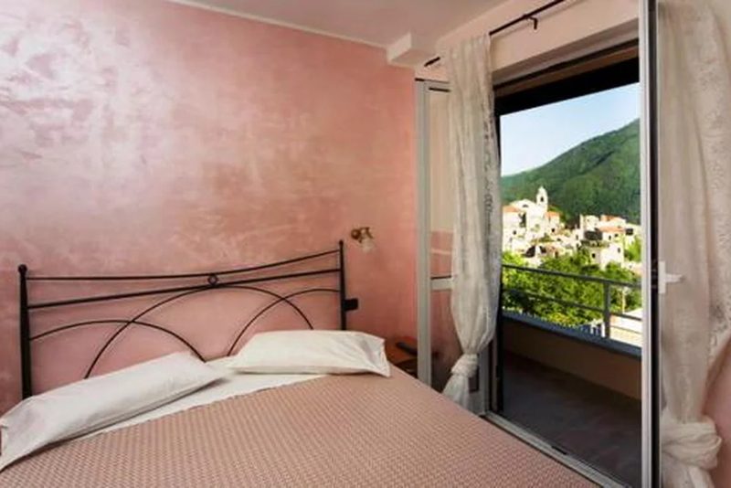 Albergo Ristorante Cecchin, a Balestrino