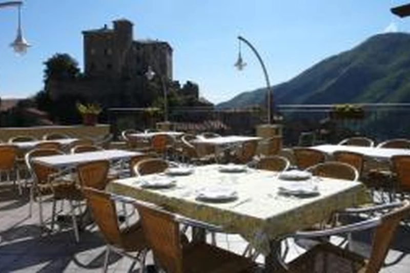 Albergo Ristorante Cecchin, a Balestrino