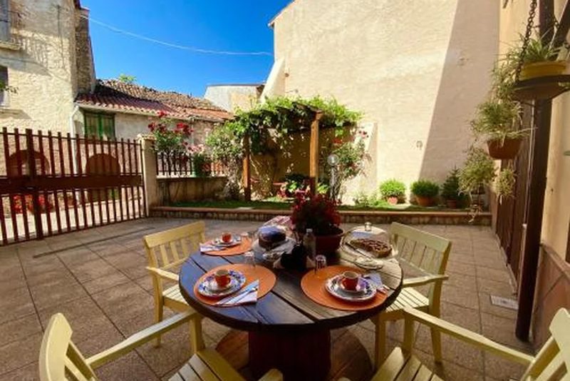 B&B A Casa di Nonna, a Massa D'Albe