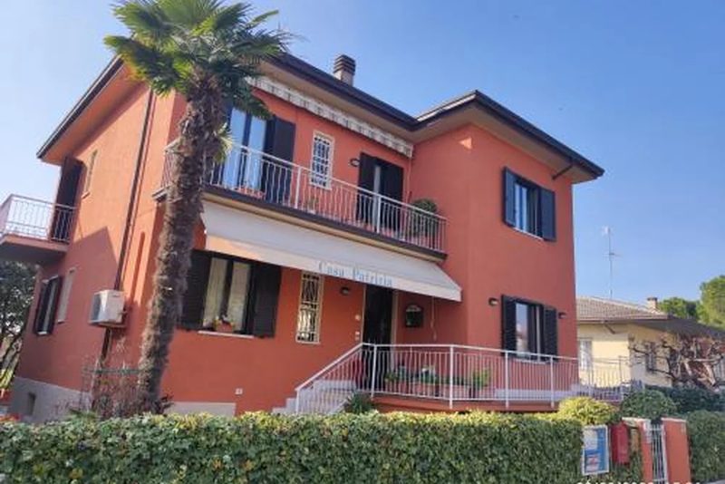 New Immobiliare Casa Patrizia, a Sirmione