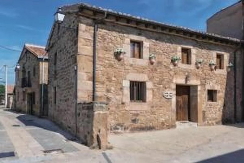 Casa Rural "la chascona", en Pedrajas