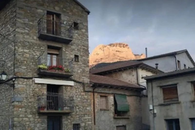 Casa Sidora, en Laspuña