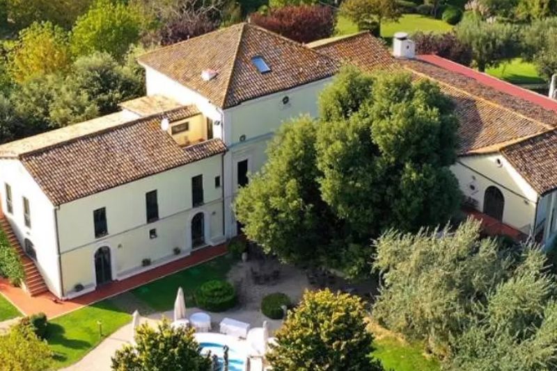 Casale delle Arti, a Mosciano Sant'Angelo