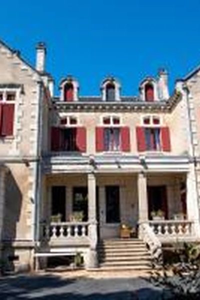 chateau vulcain fr in Bernos-Beaulac