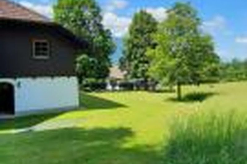 Ferienwohnungen Schloss Wasserleonburg in Saak
