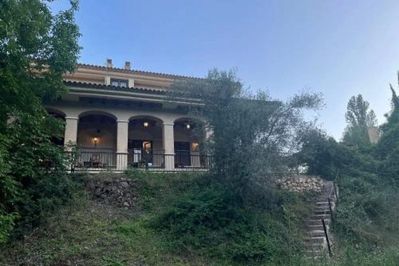 Hostal Restaurante Andra, en Río Madera de Abajo