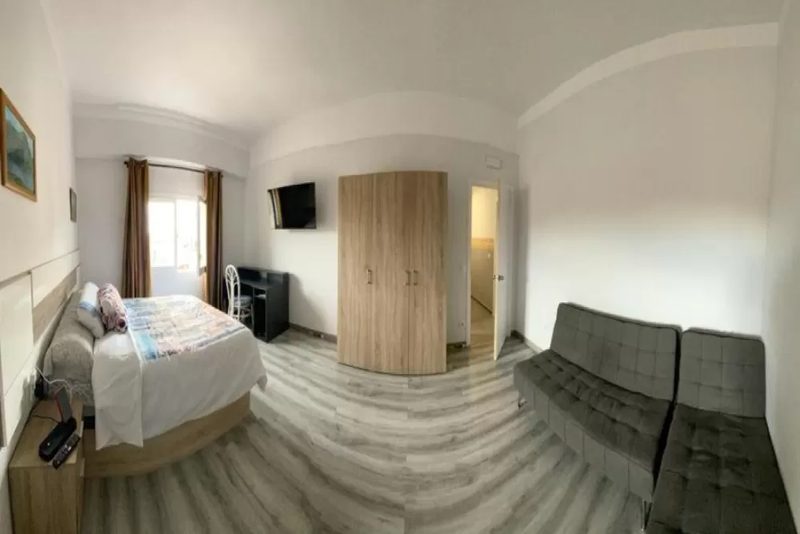 Hostel Penedès, en Vilafranca del Penedès