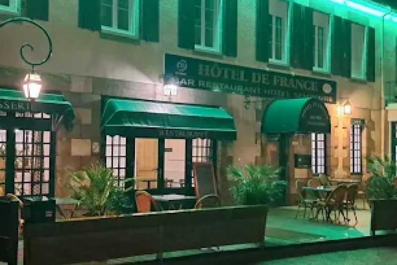 Hôtel de France in Éguzon-Chantôme