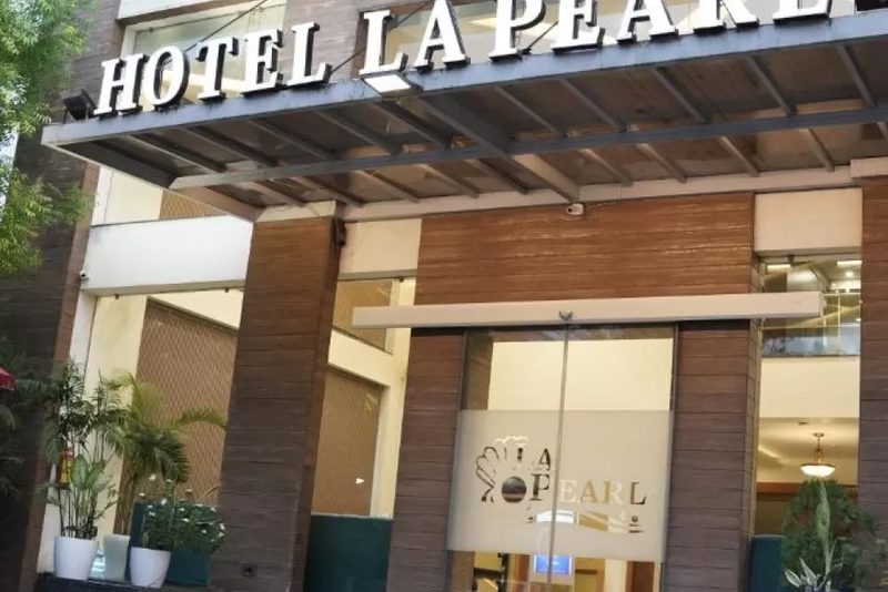 Hotel La Pearl in Bhopal