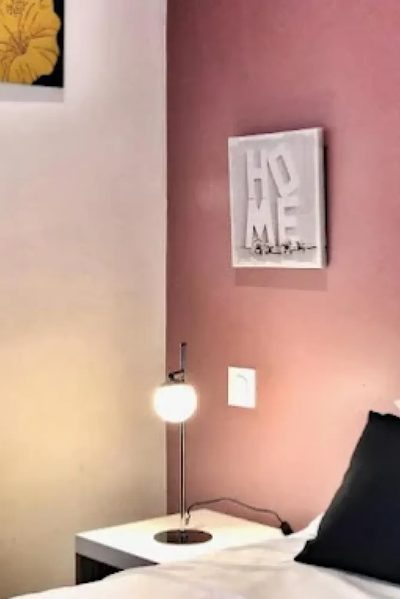 Hôtel Resto Ô9 Marches in Rillieux-la-Pape