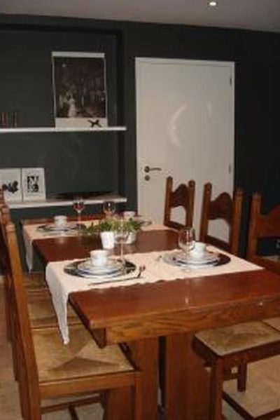 Kamarás Ring House in Mogyoród