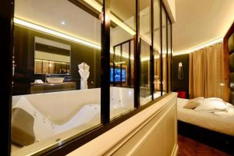 L'Espace Privé Rouen in Rouen