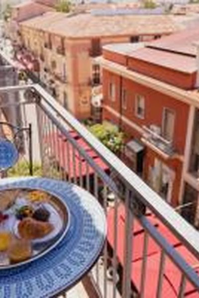 L'Orologio Guest Rooms, a Scalea