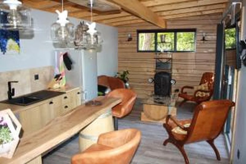 La Cabane à Papi in Thénac