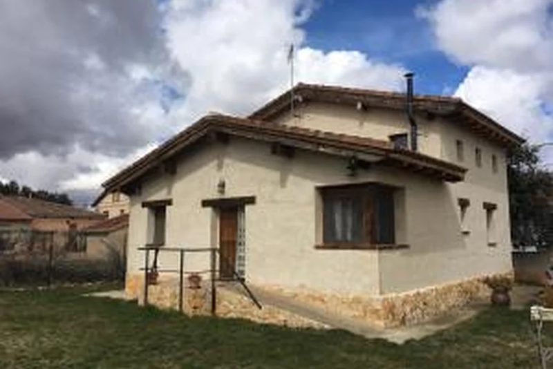 Casa Rural La Casa del Cartero Pablo, en Saldaña de Ayllón