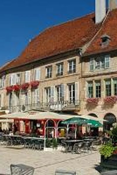Le Nid d'Hirondelles in Langres