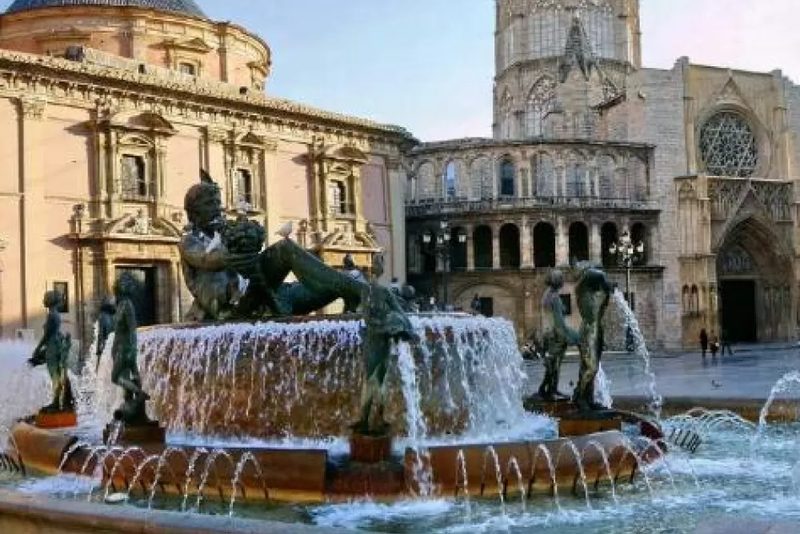 Plaza Home ResEst in Valencia