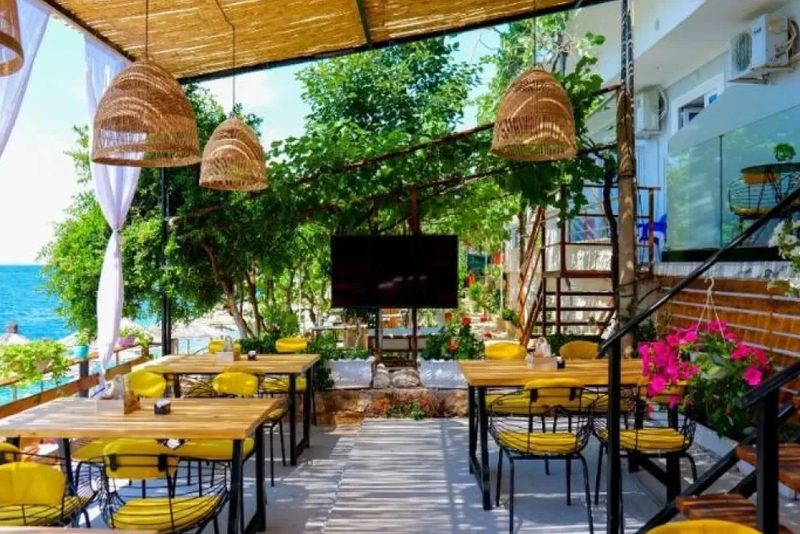 Siro Kerma Private Beach Villa in Sarandë