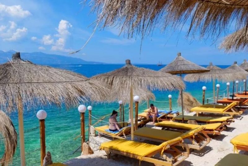 Siro Kerma Private Beach Villa in Sarandë
