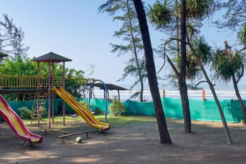 Tranquil Beach Resort in Harihareshwar