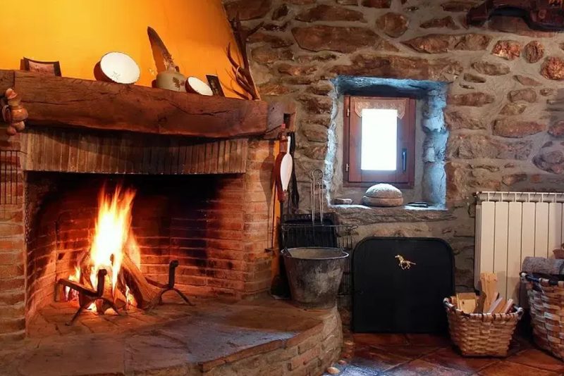 Villa Dalias con Piscina Privada in Villaviciosa